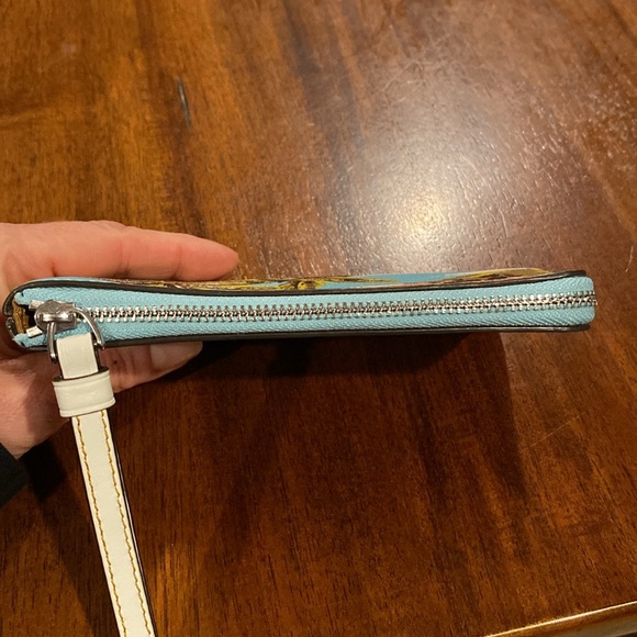 Coach half zip wristlet - Picture 5 of 8
